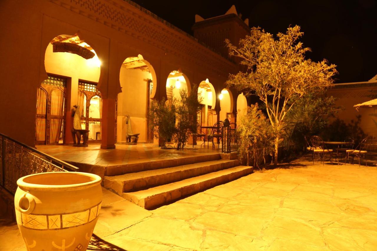 Hotel Chez Le Pacha M'Hamid El Ghizlane Exterior foto